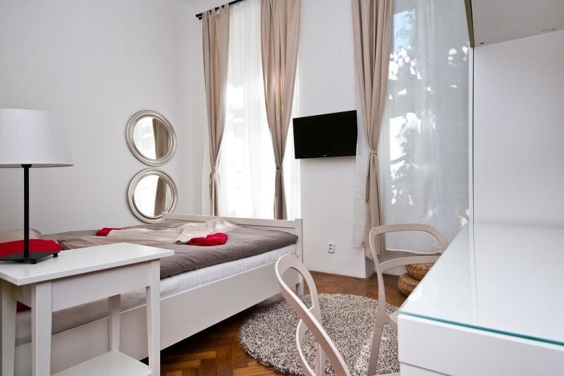Metropolitan Studios Прага Екстер'єр фото